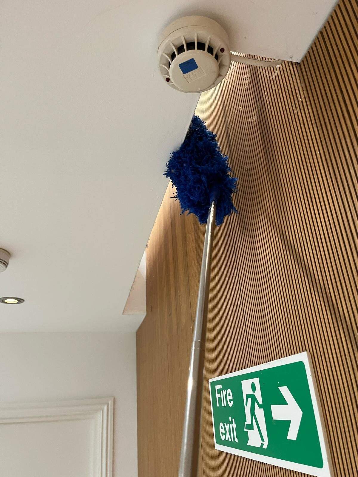 Internal High-Level Dusting